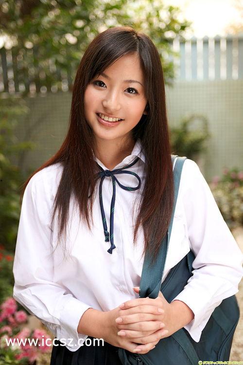 村上友梨av下载,揭秘日本性感女神的私密瞬间
