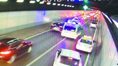 让路救护车视频,全民让路，共筑生命通道